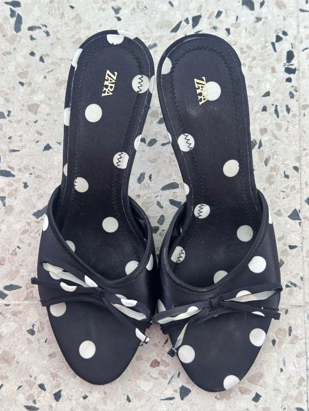 Zara trending chic